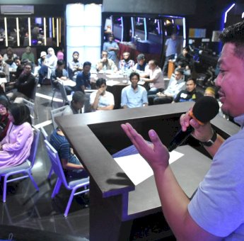 Bahas Perda Perlindungan Guru, Ari Ashari Ilham Sebut Guru Wajib Dilindungi