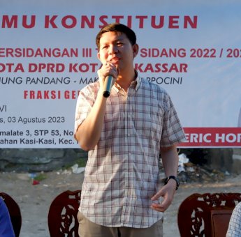 Tutup Rangkaian Resesnya, Eric Horas Serap Aspirasi Warga Kelurahan Kassi-Kassi