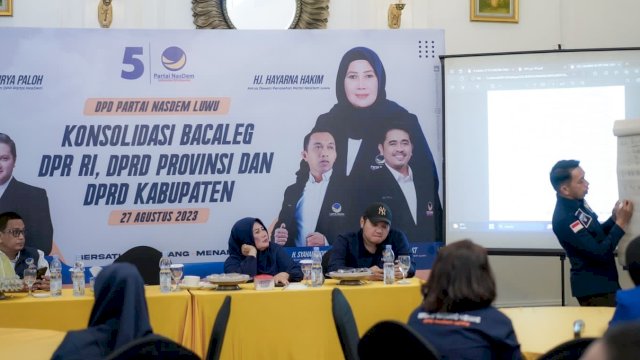 Suasana konsolidasi yang digelar DPD NasDem Luwu yang dihadiri perwakilan DPW NasDem Sulsel, Minggu (27/8/2023). (Foto: Istimewa)