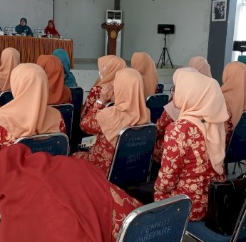 Ketua PKK Parepare Erna Rasyid Taufan Ingatkan Pentingnya Kebersamaan