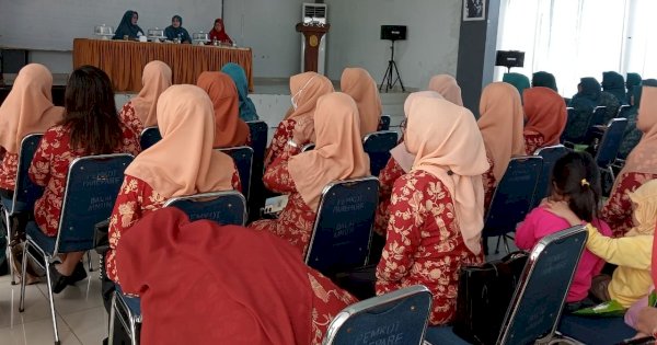 Ketua PKK Parepare Erna Rasyid Taufan Ingatkan Pentingnya Kebersamaan