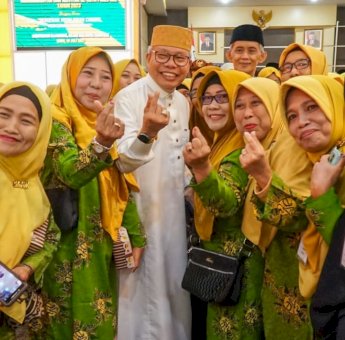 Wali Kota Taufan Pawe Buka Pawai Hijratul Rasul Kota Parepare