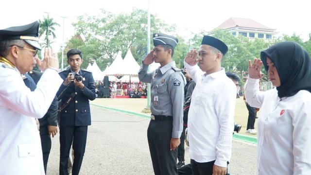 Ketgam: Wali Kota Parepare Taufan Pawe serahkan remisi warga binaan Lapas IIA Parepare