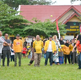 32 Tim Berlaga di Turnamen Bola Kasti Muhammad Fauzi Se-Kecamatan Masamba