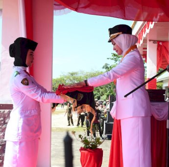 IDP Bertindak sebagai Irup, Paskibraka Berhasil Kibarkan Merah Putih