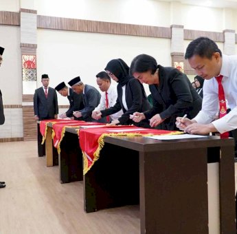 7 PPNS dan 9 MPD Notaris di Makassar dan Gowa Dilantik, Liberti Sitinjak: Bekerja Sesuai Amanah