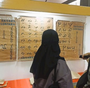 Wisatawan Takjub Dengan Ratusan Koleksi Sejarah Gowa di Musuem Balla Lompoa