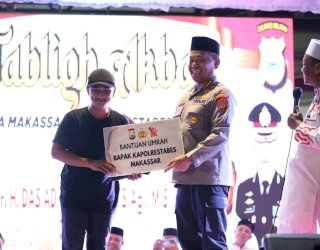 Polda Sulsel Bantu Pemuda Makassar Berangkat Umrah