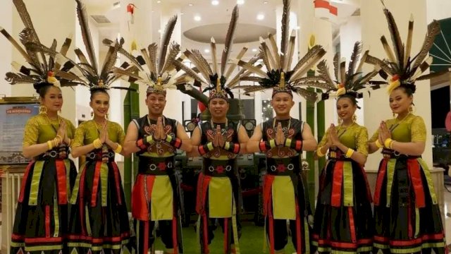 Dispar Kutim Persembahkan Tari Ko Tay Selat Dalam International Eight Festival And Forum 2023 (F8) di Makassar