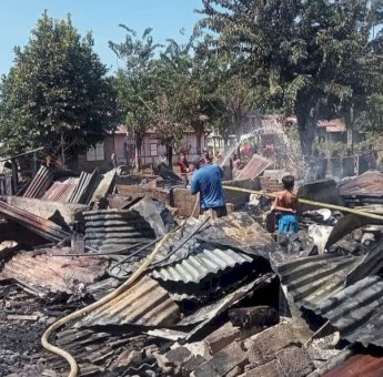 Gudep Pramuka SMKN Ile Boleng Galang Dana untuk Korban Kebakaran di Sagu NTT