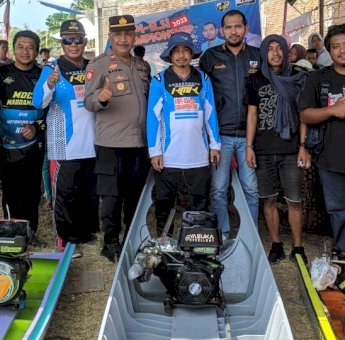 Gelar Lomba Balap Perahu, DPD II KNPI Pinrang Ajak Masyarakat Pertahankan Kearifan Lokal dan Perkenalkan Potensi Wisata