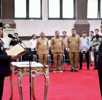 Liberti Sitinjak Hadiri Langsung Pengukuhan Kepala Perwakilan BPKP Sulsel