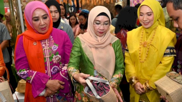 Pj Ketua Dekranasda Sulsel Dorong Produk Kerajinan UMKM Lebih Variatif dan Kreatif