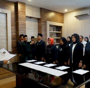 Lantik Notaris Pengganti dan MPDN, Hernadi: Bekerja Profesional dan Hati-hati
