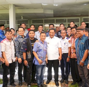 Sukses di Kemendagri, Pj Gubernur Bahtiar Ternyata Awali Karier Sebagai Staf Kecamatan di Kabupaten Wajo