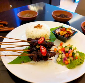 Aston Makassar Hadirkan Menu Baru Nan Lezat Hingga Desember, Mulai Rp35 Ribu