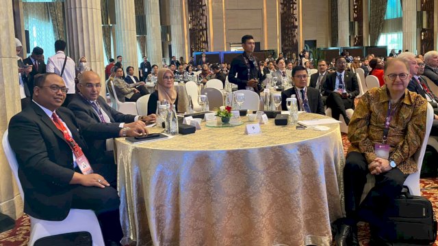 Staf Ahli Menteri Perhubungan, Robby Kurniawan menghadiri dialog tingkat tinggi transportasi berkelanjutan di ASEAN sebagai salah satu side event Konferensi Tingkat Tinggi (KTT) ASEAN ke-43 di Hotel Indonesia Kempinski, Jakarta, Senin (4/9/2023). (Foto: Istimewa)