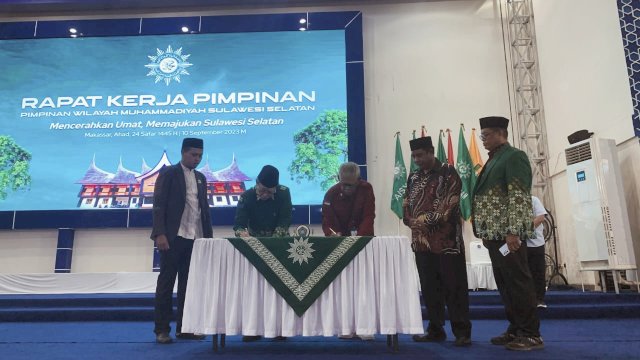 Kanwil Kemenkumham Sulsel bersama Pengurus Wilayah Muhammadiyah Sulsel berkerjasama dalam rangka mendorong pembinaan keagamaan kepada warga binaan dan petugas di lapas dan rutan. (Dok. Humas Kanwil Kemenkumham Sulsel)