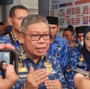 Usai Pantau Pasar Tradisional, Wali Kota Parpare Minta Disdag Antisipasi Harga dan Ketersediaan Bahan Pokok