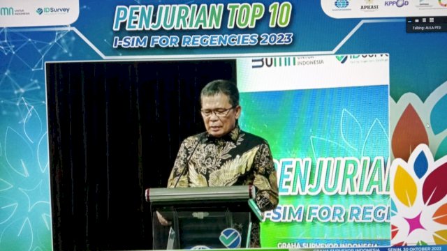 Penjabat (Pj) Sekretaris Daerah Kabupaten Gowa Abdul Karim Dania saat mewakili Bupati Gowa untuk melakukan presentasi Program SDGs Unggulan Daerah dengan membawa Inovasi Kampung Rewako, kemarin. (Dok. Humas Gowa)