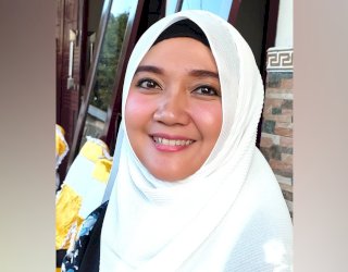 Tak Sengaja Jumpa Sulis, Salawat Rasul (1): Bermula Nyanyi Jelang Pulang Sekolah