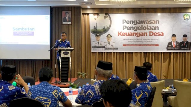 Penjabat Sekretaris Daerah Kabupaten Gowa Abdul Karim Dania saat menghadiri Pelatihan Pengawasan Pengelolaan Keuangan Desa Kabupaten Gowa, kemarin. (Dok. Humas Gowa)