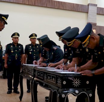 Puluhan Pejabat Kemenkumham Sulsel Dilantik, Liberti Sitinjak: Jalankan Tugas Dengan Profesional