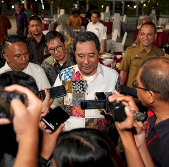 Pj Gubernur Sulsel Gandeng OJK Bangun Ekosistem Bisnis Budidaya Pisang