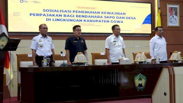 KPP Pratama Bantaeng menggelar Sosialisasi Pemenuhan Kewajiban Perpajakan Bagi Bendahara SKPD dan Desa Lingkup Pemerintah Kabupaten Gowa, di Baruga Karaeng Galesong Kantor Bupati Gowa, Rabu, (18/10/2023). (Dok. Humas Gowa)
