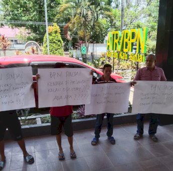 Pengurusan Sertifikat Dinilai Berbelit-belit, Warga Demo Kantor BPN Sinjai