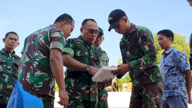 Brigjen Nur Salam Patok 9 Lokasi Program TNI AD Manunggal Air Bersih di Wilayah Kodim Selayar