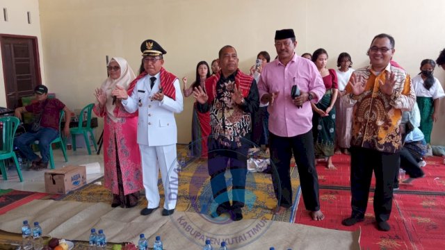 Bupati Kutim Ardiansyah Sulaiman, saat menghadiri Tahun Kerja persekutuan masyarakat Batak Tanah Karo, di Jalan Pongtiku, Kecamatan Sangatta Utara, Kutai Timur, Kamis (17/08/2023). (Istimewa)