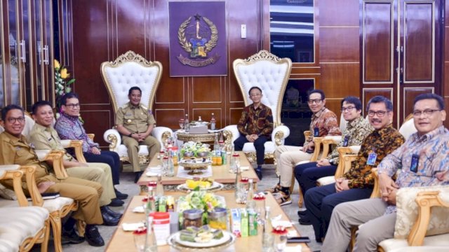 Temui Pj Gubernur &#8211; Direktur PLN Jelaskan Kondisi Kelistrikan di Sulsel