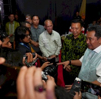 Pemprov Sulsel Siapkan Pelatihan dan Peralatan untuk Petani Pisang Tanduk Selayar