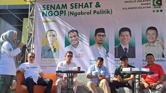 Acara 'Ngobrol Pilpres' yang digelar MW KAHMI Sulawesi Selatan sebagai rangkaian Milad KAHMI ke-57 tahun 2023 di Car Free Day, Jalan Boulevard, Makassar, Minggu (1/10/2023). (Foto: Istimewa)