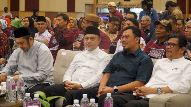 Kegiatan tasyakuran dan ramah tamah atas suksesnya pelaksanaan kegiatan Jalan Gembira Anies Baswedan-Muhaimin Iskandar (AMIN) digelar di Hotel Unhas, Jalan Perintis Kemerdekaan, Makassar, Selasa (3/10/2023). (Foto: Istimewa)
