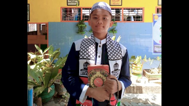 Ket : Siswa kelas VI UPTD SDN 30 Kota Parepare, M. Baqir Husen jadi Perwakilan Kota Parepare Pada Ajang Festival Dai Sulawesi Selatan di Selayar (istimewa)