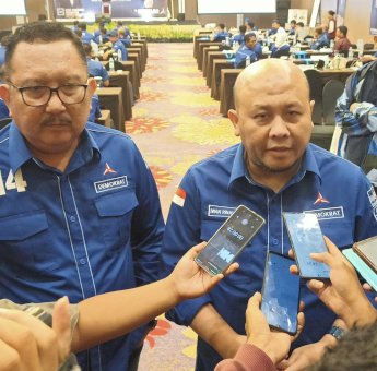 Demokrat Sulsel Gembleng Pelatih Saksi TPS Sembari Sosialisasikan Aplikasi Pemantau Suara
