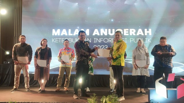 Bawaslu Sulawesi Selatan meraih predikat informatif berdasarkan hasil monitoring dan evaluasi Keterbukaan Informasi Publik (KIP) yang dilakukan Bawaslu RI tahun 2023. (Foto: Istimewa)