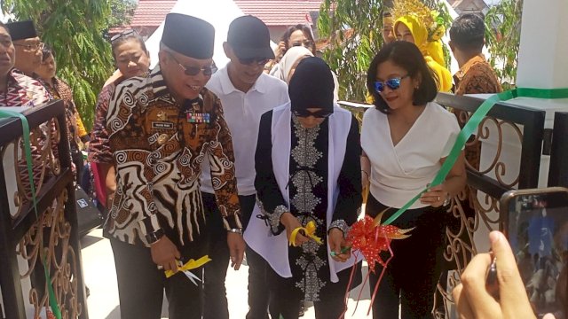 Usai Dipugar, Bangunan Makam Wali Kota Parepare Pertama Andi Mallarangeng Diresmikan Taufan Pawe