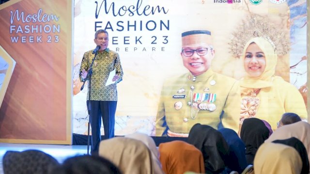 Tingkatkan Pemanfaatan Busana Lestarikan Budaya Lokal, Taufan Pawe Apresiasi Muslim Fashion Week 2023