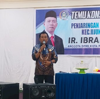 Ketua Komisi III DPRD Parepare Ibrahim Suanda Temu Konstituen, Didoakan Warga Ujung Terpilih Kembali Jadi Wakil Rakyat