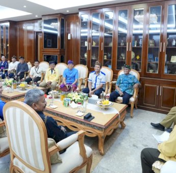 Pj Gubernur Bahtiar Minta Umat Hindu Jaga Kedamaian Jelang Pemilu 2024