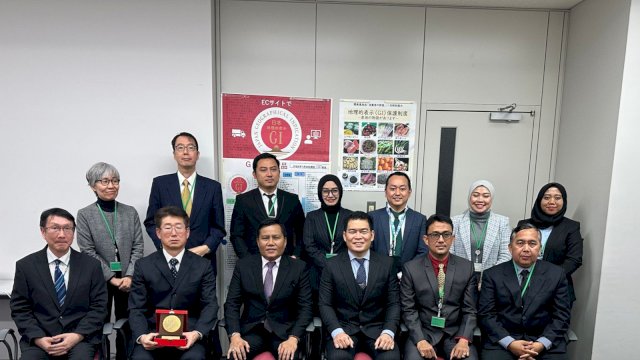 Rombongan Kanwil Kemenkumham Sulsel dan DJKI saat melakukan kunjungan kerja ke MAFF Saitama, kemarin. (Dok. Humas Kanwil Kemenkumham Sulsel)