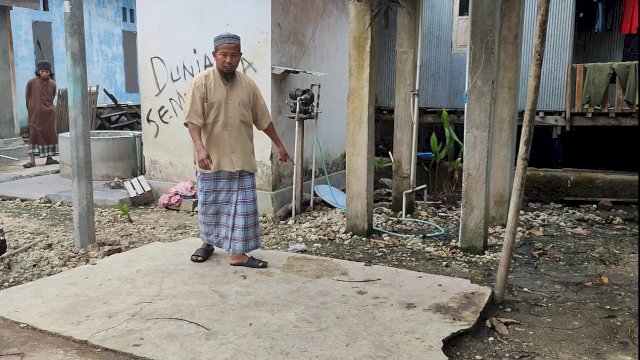 Imam Masjid di Selayar Gadai Emas Istri, Tutupi Utang Proyek Pemerintah