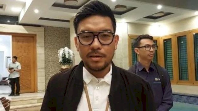 Manajer Komunikasi dan TJSL PLN UID Sulselrabar, Ahmad Amirul Syarif. (Foto: Istimewa)