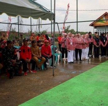 Turnamen Volly Embalut Cup: Menginspirasi Generasi Emas dan Mendukung UMKM