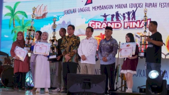 Pemberian piagam bagi juara Summer Fast 2023 di Kukar. (Istimewa)