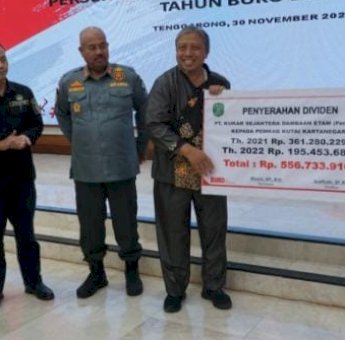 Perseroda Kukar Salurkan Dividen Rp 40,8 Miliar ke Kas Daerah: Kontribusi Signifikan untuk Pembangunan