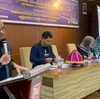 Jaga Penataan RTH, Irwan Djafar Ajak Warga Perbanyak Tanam Tumbuhan Hijau